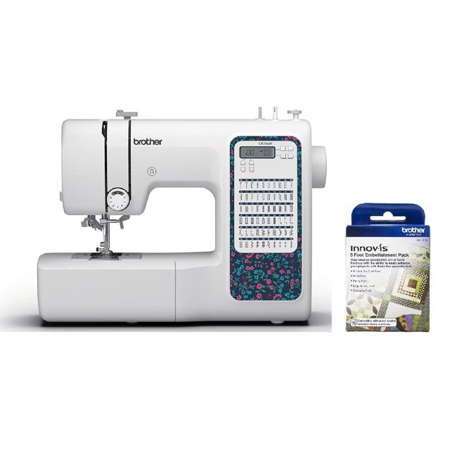 máquina de coser brother cp2160f computerizada 60 puntadas lcd, vista frontal 3/4 centrada; cuerpo blanco con panel lateral floral que muestra la guía de 60 puntadas, pantalla LCD y botones, enhebrador automático de 2 pasos visible, amplio espacio entre aguja y brazo, pie prensatela instalado y paquete SA5FTPKG a la derecha con cinco pies adicionales. Ideal para costura utilitaria y decorativa y a menudo usada para acolchado y reparaciones de prendas.