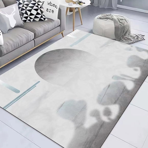 La Alfombra de La Sala de Estar Es Geométricamente Buena para Uso Doméstico. El Dormitorio Está Cubierto con Tapetes y La Alfombra de La Mesita de Noche Se Usa Como Tapete.
