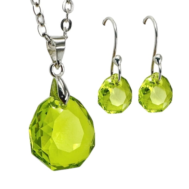 Juego de aretes y cadena con dije corte Majestic ZVEZDA plata mexicana ley .925 Citrus Green