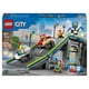 thumbnail image 2 of Set LEGO City Sin Límites: Rampa de Aceleración para Autos de Carreras 60460, 2 of 4