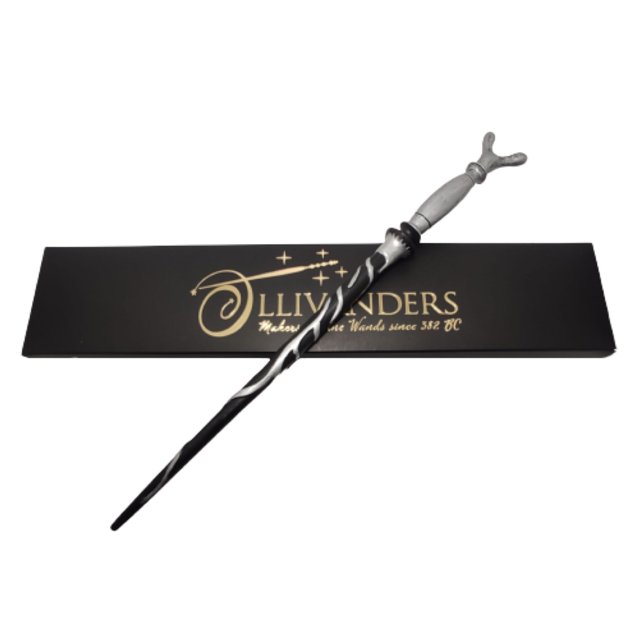 varita magica para magos harry potter de resina con nucleo metálico sólido de metal con caja ollivanders dumbledore hermione sauco cosplay disfraz accesorio modelo a escoger: varita negra estilizada de resina (30–37 cm según modelo) con nervaduras y núcleo metálico, mango esculpido en gris con terminación en Y sobre caja Ollivanders negra con detalles dorados (38x8x3 cm); adecuada para coleccionistas y disfraces.