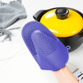 thumbnail image 2 of Guante de silicona resistente al calor para horno | Almohadilla de silicona gruesa y antideslizante | Guante de cocina con protección térmica | Guante de cocina duradero y resistente a quemadura, 2 of 5