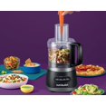 thumbnail image 2 of Procesador de alimentos Nutribullet 450 vatios con capacidad de 7 tazas y accesorios de acero inoxidable, trituración, picar y masa, color negro, 2 of 5