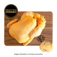 thumbnail image 2 of Pollo Entero Fresco sin Cortar por Kilogramo Peso Aproximado por Pieza, 2 of 6