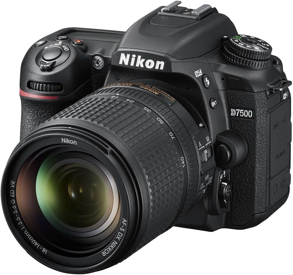 Cámara Réflex Digital Nikon D7500 con Lente de 18-140 Mm Modelo Internacional
