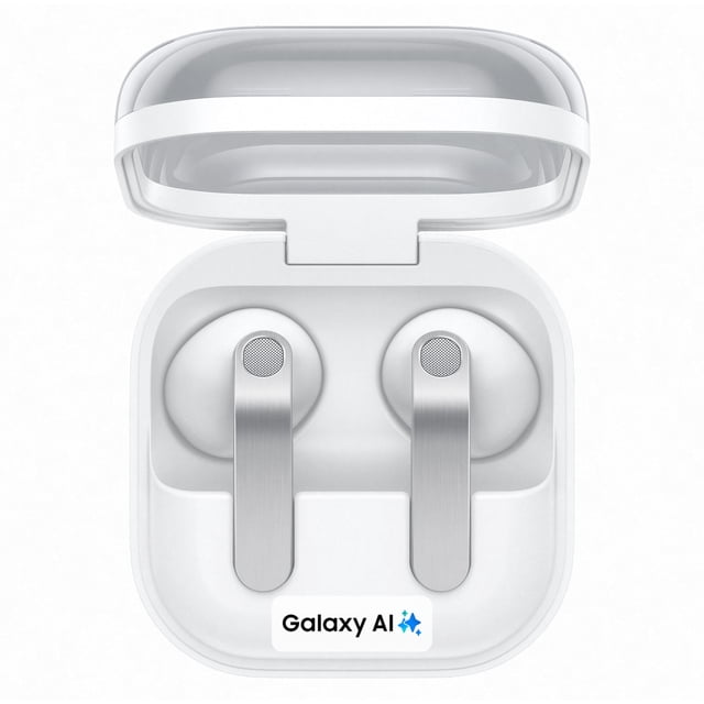 audifonos samsung galaxy buds 4 blancos con estuche de carga abierto; auriculares blancos con tallo vertical y acabado metálico Blade, rejilla de micrófono visible en cada unidad, etiqueta Galaxy AI en la base del estuche, vista frontal primer plano sobre fondo blanco; también aptos para llevar como audífonos de viaje por su estuche compacto.