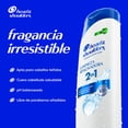 thumbnail image 2 of Shampoo Control Caspa Head & Shoulders Limpieza Renovadora 2 en 1 con 650 ml, 2 of 5