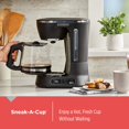 thumbnail image 4 of Cafetera digital BLACK+DECKER Split Brew de 12 tazas, CM0122, café helado o caliente, programable, toque rápido, mantenimiento caliente de 4 horas, 4 of 5