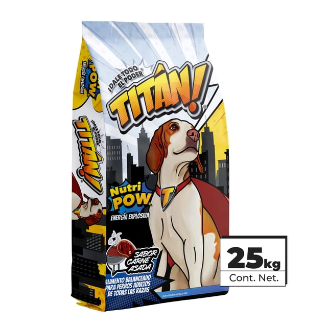 alimento para perro titán! nutripow 25 kg Bolsa frontal ilustrada con perro tipo beagle con capa roja y logo TITÁN! grande, texto NutriPOW energía explosiva, gráfico de sabor carne asada y recuadro que indica 25 kg; fondo urbano en tonos azul, amarillo y negro, leyenda de alimento balanceado para perros adultos.