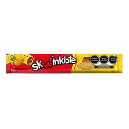 Dulce enchilado Skwinklote en tira sabor piña con relleno sabor tamarindo 40 g