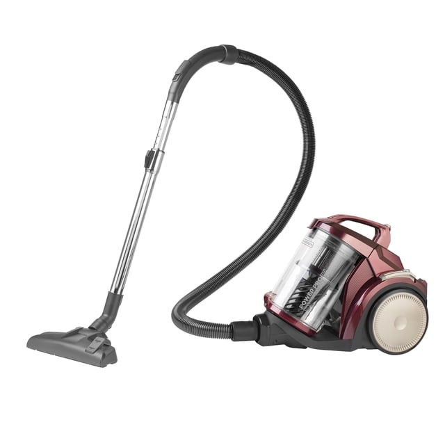 black+decker power pro aspiradora con succión continua para pisos, tapiceria, alfombras y pelo de mascotas, control ajustable de succión, filtro lavable de 4.5 l, cable retráctil, modelo vcbd8090 Aspiradora cilíndrica con carcasa y depósito transparente de 4.5 L, manguera flexible conectada a tubo telescópico de metal y cabezal 2 en 1 para pisos y alfombras; se aprecian filtro ciclónico y filtro HEPA lavable. Fondo blanco, vista en 3/4 lateral; también suele emplearse para limpiar interiores de autos por su tamaño compacto.