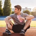 thumbnail image 4 of Botella de agua deportiva portátil 500ML | Taza para shaker de proteínas con báscula para mezclar, tapa abatible a prueba de fugas, agitador incorporado, boca grande fácil de limpiar | Gimnasio, 4 of 6