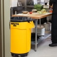 thumbnail image 2 of Contenedor Brute Ventilado Rubbermaid 44 gal Rubbermaid  Contenedor Brute 44gal, 2 of 3