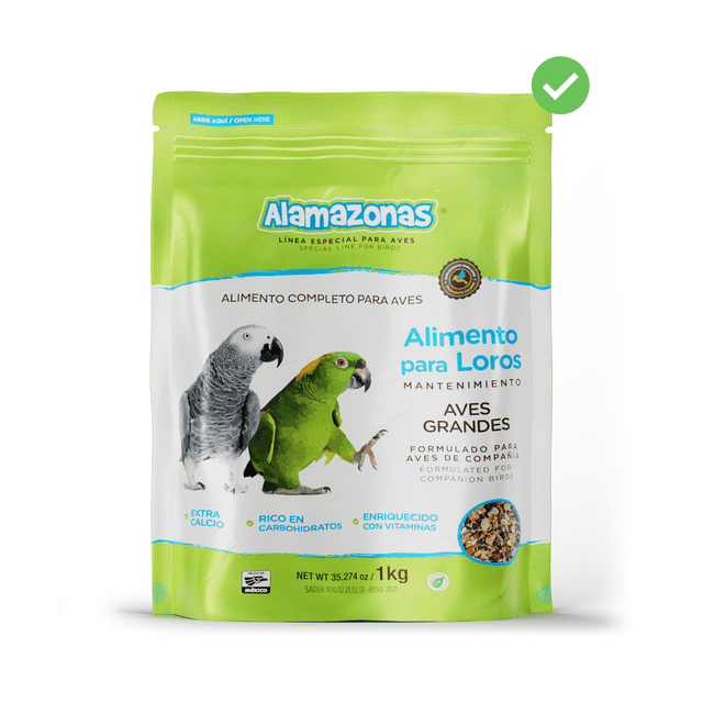 alimento completo para loros y guacamayas alamazonas 1kg bolsa frontal verde y blanca con logo Alamazonas y texto "Alimento para Loros Mantenimiento" y "Aves Grandes", imágenes de un loro gris y un loro verde, ventana que muestra mezcla de semillas; también adecuado para prácticas de alimentación y entrenamiento de aves grandes.