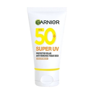 Protector solar facial Garnier Skin Active antioleosidad toque seco crema tono medio fps 50+ con vit c 40 ml