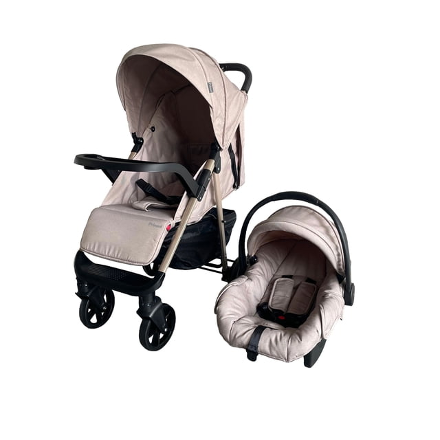 sistema de viaje prinsel portofino lx cochecito y portabebé integrado en multicolor con estructura dorada, vista 3/4 frontal que muestra capota extendida y visor, plegado a una mano con botón de seguridad visible, charola desmontable con portavasos, respaldo ajustable en 3 posiciones, arnés de 5 puntos, ruedas delanteras con suspensión giratoria, freno trasero, descansapiés ajustable y amplia canastilla inferior; adecuado para paseos y viajes cortos con bebé.