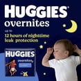 thumbnail image 2 of Pañales para bebés Huggies Overnites, tamaño 7 (18,6 kg), 60 unidades, 2 of 9