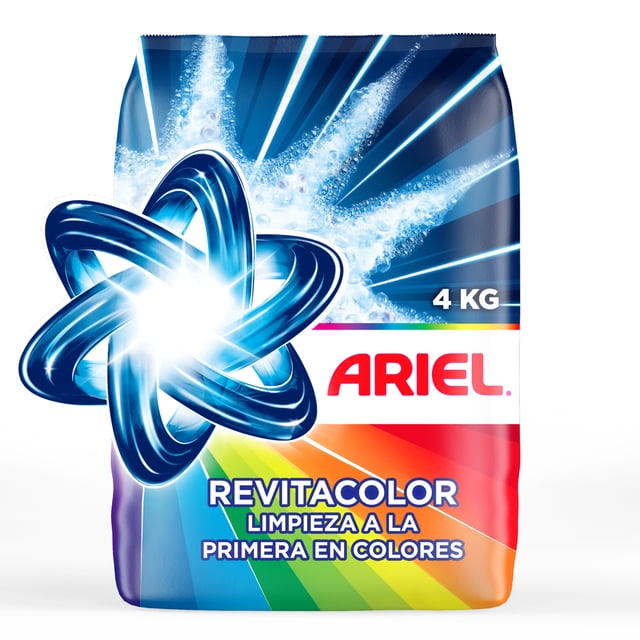 detergente en polvo ariel revitacolor limpieza a la primera en colores 4 kg paquete frontal con logo Ariel, gráfico estelar azul con destello y espuma, rótulo 'REVITACOLOR' y 'LIMPIEZA A LA PRIMERA EN COLORES', banda multicolor inferior y marcado 4 kg; también suele usarse en cargas mixtas de ropa de color.