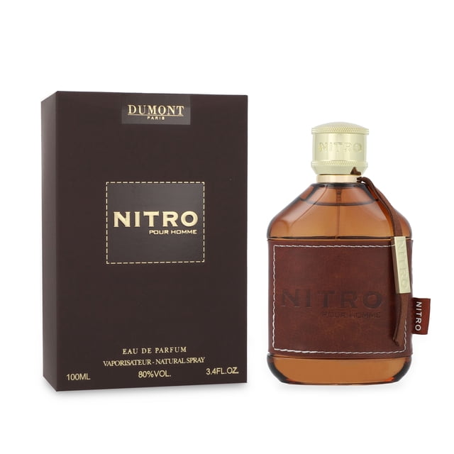 dumont nitro pour homme 100ml edp spray frasco transparente 100 ml con etiqueta marrón tipo cuero y tapa dorada, vista frontal junto a su caja marrón con logo NITRO en dorado; fragancia amaderada para caballero con notas de limón, mandarina, bergamota, nuez moscada, jazmín y sándalo, lanzamiento 2020; a menudo se usa como opción compacta para llevar en viajes cortos.