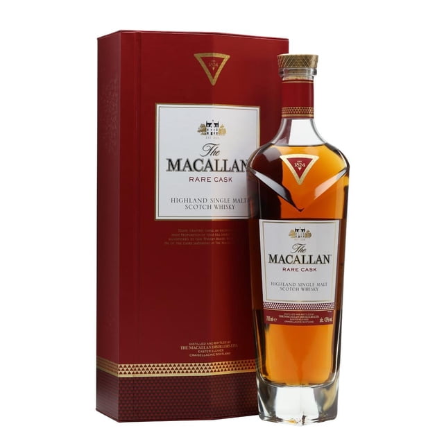 pack de 12 whisky the macallan single malt rare cask 700 ml macallan single malt rare cask botella frontal y caja roja de regalo; botella de vidrio transparente con etiqueta blanca y dorada, líquido ámbar y tapón dorado con detalle triangular rojo en el cuello; empaque vertical al fondo. Venta a mayores de edad; empaque puede variar.