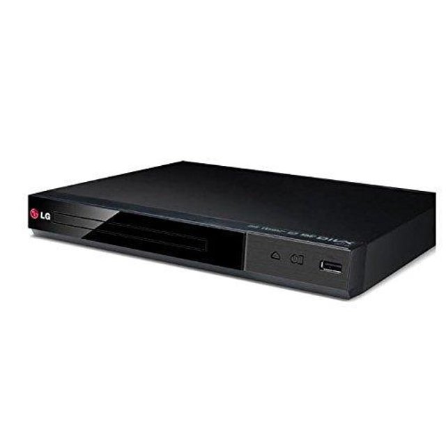reproductor dvd lg multiformato dp132 h c/ grabación usb, control remoto. conexión rca y hdmi Vista frontal en 3/4 de un reproductor DVD LG DP132H negro con bandeja de disco central, logo LG visible y puerto USB en el panel; especificaciones listan escaneo progresivo, reproducción y grabación directa por USB, compatibilidad DivX, JPEG/MP3 y salidas HDMI y RCA para conexión a TV. Apto para reproducir archivos multimedia desde pendrives.