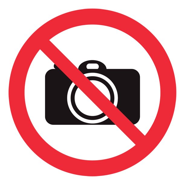 Señal prohibitiva: "Prohibido entrar con cámara" en blanco, rojo y negro. Impresa sobre plástico estireno calibre 40, para exteriores, 20 x 20 cm. Señalamiento, Cartel, Letrero cuadrado, Señalización.