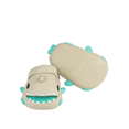 thumbnail image 3 of Zuecos Infantiles con Diseño de Tiburón, 3 of 5