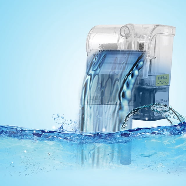 filtro de cascada para pecera, filtro de cascada sumergible 3 en 1, filtro de agua para acuario impulsado por el rendimiento en vista frontal 3/4; carcasa ABS translúcida con salida tipo cascada y tubo de succión visible, potencia 4W y flujo 300 L/h, apto para peceras ≤40 cm; fondo azul con efecto de agua; puede usarse también para aumentar la circulación de agua en acuarios domésticos.