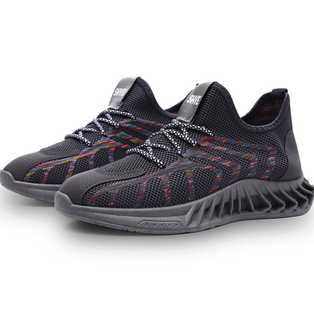 tenis hombre, zapatos hombre deportivos, zapatos de malla transpirable para hombre, zapatillas de deporte casuales de moda para entrenamiento caminar correr gimnasio con suela antiderrapante Gris Oscuro Shendy Vendy — par 3/4 frontal de tenis gris oscuro con tejido de malla transpirable, cordones trenzados blanco y negro, hilos multicolor en laterales, cuello tipo calcetín y suela antiderrapante ranurada y ligera; adecuados para caminar, correr, gimnasio y uso diario, y también suelen usarse para viajes.