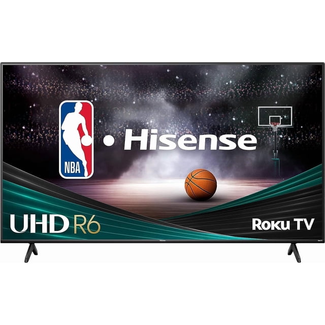 smart tv pantalla hisense 55 class roku 4k uhd 55r6030n 55 pulgadas 4K UHD con Roku TV; vista frontal centrada con bisel delgado y base estilizada, logotipos Hisense y Roku visibles y gráficos deportivos con balón y aro. Especificaciones: Roku, Wi‑Fi, HDMI y USB; compatible con control por voz y Dolby Audio; ideal para ver deportes y streaming en sala de estar.