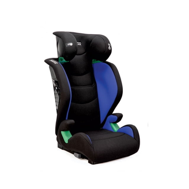 sparco silla de auto sk2000i booster infantil con ajuste y protección ece r129 Vista 3/4 frontal de booster infantil azul y negro con reposacabezas ajustable en 11 posiciones, protecciones laterales y frontal acolchadas, base con anclaje Isofix visible y asiento ergonómico con dos posiciones de inclinación; fondo blanco. También se usa frecuentemente como elevador portátil en viajes familiares.