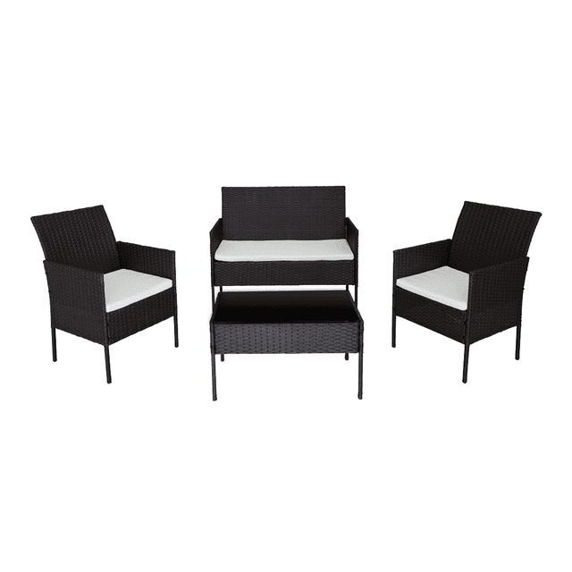 sala de jardín para exteriores 4 piezas styrka color café con cojines resistente al agua de ratán vista frontal centrada: sofá doble y dos sillones individuales en ratán color café con cojines blancos desmontables y mesa baja con vidrio templado de 5 mm sobre estructura de acero; medidas incluidas y tejido resistente al agua, también adecuada como zona de lectura o descanso en terraza o patio.
