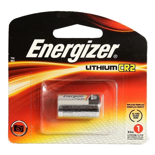pila de litio energizer cr2 Empaque frontal en blíster con una batería CR2 visible, logo Energizer en la parte superior, texto 'Lithium CR2' y sello que indica reemplaza DLCR2/KCR2; colores rojo, naranja y negro, vista centrada en primer plano; adecuada para cámaras compactas y otros dispositivos que usan CR2.