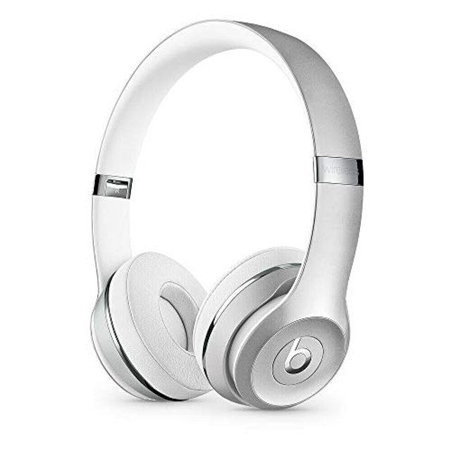 beats by dr. dre - auriculares supraaurales inalámbricos beats solo3 - plata (renovado) Auriculares supraaurales plateados Solo3 con diadema ajustable y almohadillas acolchadas; carcasas con logo 'b', diseño plegable y conectividad Bluetooth Clase 1. Hasta 40 horas de batería y Fast Fuel (5 min = ~3 horas), adecuados para uso diario y monitoreo de audio ligero.
