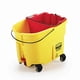 thumbnail image 2 of Cubeta Para Agua Sucia Rubbermaid Roja Separador Accesorio Cubeta Exprimidora, 2 of 4