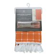 thumbnail image 4 of Cortina de baño Hometrends naranja con detalles de cuadros bordados blancos, 4 of 6