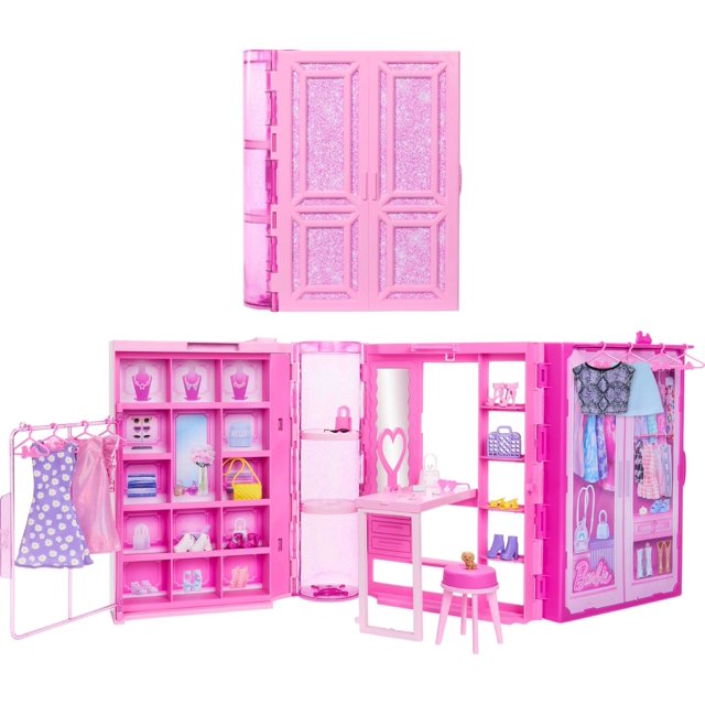 armario toy playset barbie dream con ropa y accesorios armario rosa brillante abierto en vista frontal que muestra un set de 3 pies con más de 25 piezas: más de 20 compartimentos, 2 percheros con vestidos y tops, pared para zapatos, mesa abatible con espejo en forma de corazón, tocador con taburete y otomana con cachorro; incluye 4 looks completos, bolsos y zapatos.