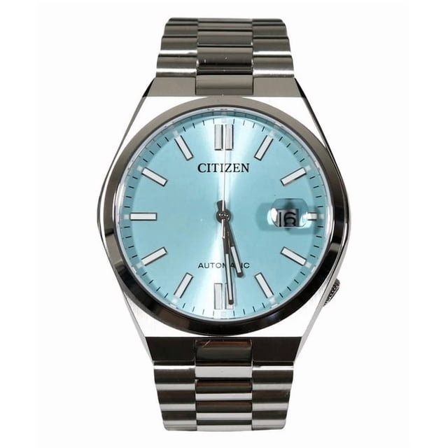 citizen reloj tsuyosa automático para hombre, acero inoxidable, esfera azul hielo, nj0151-88m reloj automático con caja y brazalete de acero inoxidable, esfera azul hielo con índices aplicados, aguja central de segundos y ventana de fecha a las 3 con lente ampliadora; calibre 8210, vista frontal centrada sobre fondo neutro. Apto también como opción de viaje por su diseño clásico y tamaño compacto.