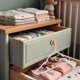thumbnail image 5 of Ganchos para Ropa de Niños Atmos Homeware Paquete de 20 Color Rosa, 5 of 5