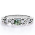 thumbnail image 1 of JeenMata Anillo Compromiso Filigrana Victoriano 7 Piedras 1,75 ct Brillante Redonda Ágata Verde Musgo Veteada Moissanita Baño Oro Blanco 18 K Plata, 1 of 6