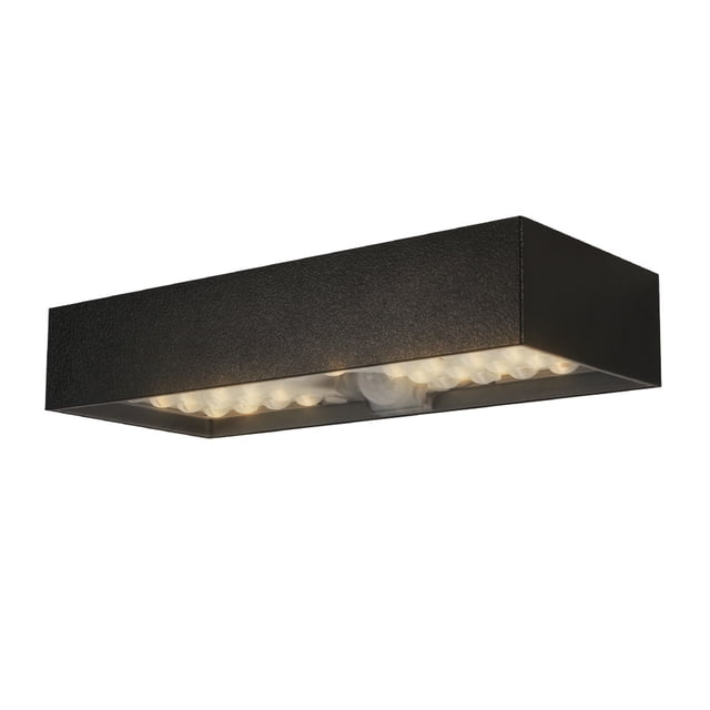 lámpara solar arbotante led 6 w luz de día sensor movimiento, arbotante rectangular negra Tecnolite en vista 3/4 con carcasa texturizada, panel solar superior, 35 LEDs bajo pantalla esmerilada y sensor PIR central (alcance 6 m), batería 3000 mAh integrada, IP65 e IK06, modos sensor y luz continua; adecuada para entradas, pasillos y áreas exteriores, y también apta para iluminación temporal en lugares remotos.
