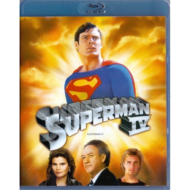 superman 4 cuatro iv christopher reeve 1987 pelicula blu-ray carátula frontal con Superman en pose frontal, traje azul y capa roja, emblema 'S' amarillo y rojo en el pecho y título metálico 3D 'SUPERMAN IV' sobre fondo de rayos dorados; tres personajes secundarios en la parte inferior. Blu-ray Región A, disco único, duración aproximada 89 minutos. A menudo usado para completar colecciones de Blu-ray clásicas.