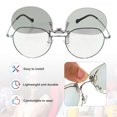 thumbnail image 4 of Uxcell 2 sets de gafas 3D con clip polarizadas, marcos de gafas 3D circulares pasivos con estuche de vidrio y paño para gafas para películas RealD, teatro, juegos y TV (clip de metal mejorado), 4 of 7