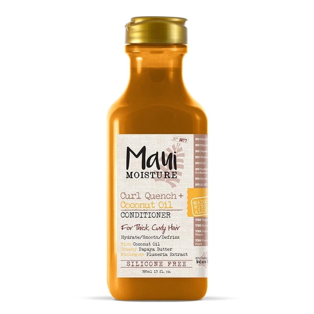 acondicionador maui moisture control de rizos aceite de coco 385 ml, botella frontal centrada con tapa dorada y etiqueta blanca con logo Maui Moisture; texto visible 'Curl Quench + Coconut Oil Conditioner' y 'Silicone Free', envase ámbar indicado para cabello rizado, fondo blanco limpio.