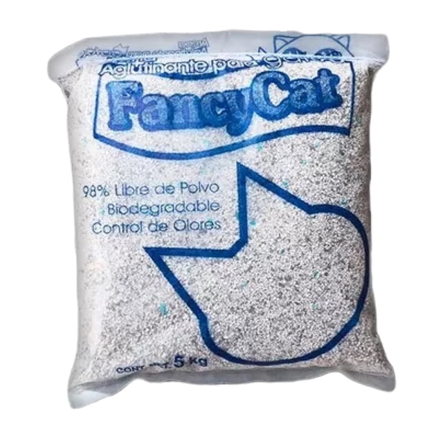 arena para gato fancy cat 5 + 1kg 1 pieza fancy cat Bolsa frontal, vista centrada de arena aglutinante de arcilla natural con gránulos blanco‑gris, logo azul 'FancyCat' y silueta de cabeza de gato; empaque indica libre de polvo, aromatizante y aglutinante. A menudo usada para transportar porciones pequeñas en viajes con mascota.