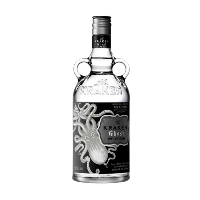 ron the kraken ghost blanco 750 ml botella frontal de ron blanco 750 ml con etiqueta negra y dibujo de kraken en relieve, asas circulares en el cuello y tapa metálica negra; seco y ligeramente dulce, complemento ideal para cocteles; venta solo para mayores de 18 años. Suele usarse también para preparar tragos largos y mezclas para vacaciones.