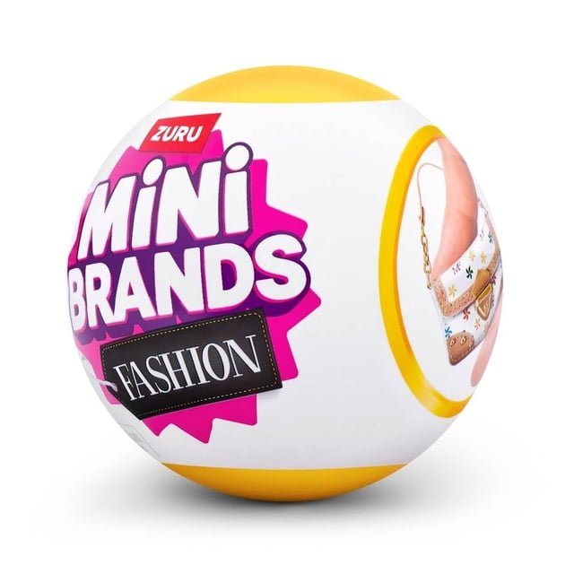 figura mini brands fashion edición limitada multicolor miniaturas empaque sorpresa, bola esférica blanca y amarilla en vista 3/4 con logo 'Mini Brands' y etiqueta 'Fashion' al frente; recorte lateral muestra un bolso miniatura multicolor. Empaque sorpresa; cada artículo se vende por separado.