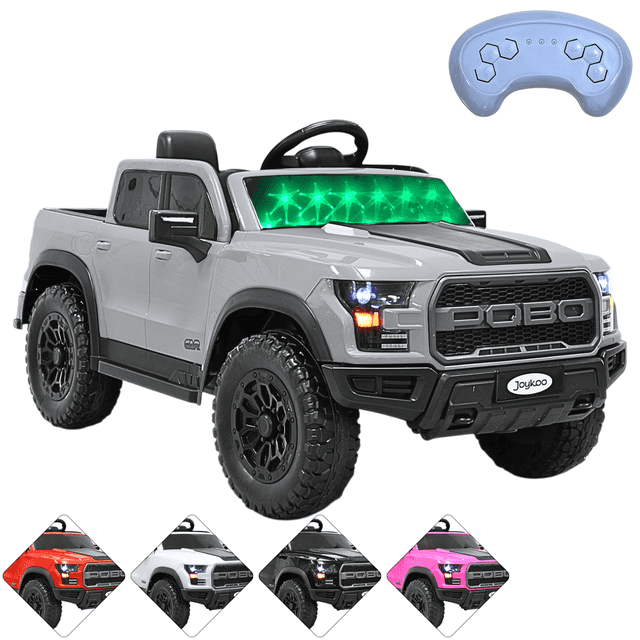camioneta eléctrica montable para niños 12v control remoto bluetooth luces sonidos apta desde 3 años - gris, vista frontal 3/4 centrada con parrilla frontal y faros LED encendidos; parabrisas con luces verdes, puertas que abren, asiento con cinturón y volante con sonidos; ruedas todoterreno de plástico y capó con detalle oscuro. Incluye control remoto y módulo Bluetooth; adecuada también para guardar juguetes pequeños en la cajuela trasera.