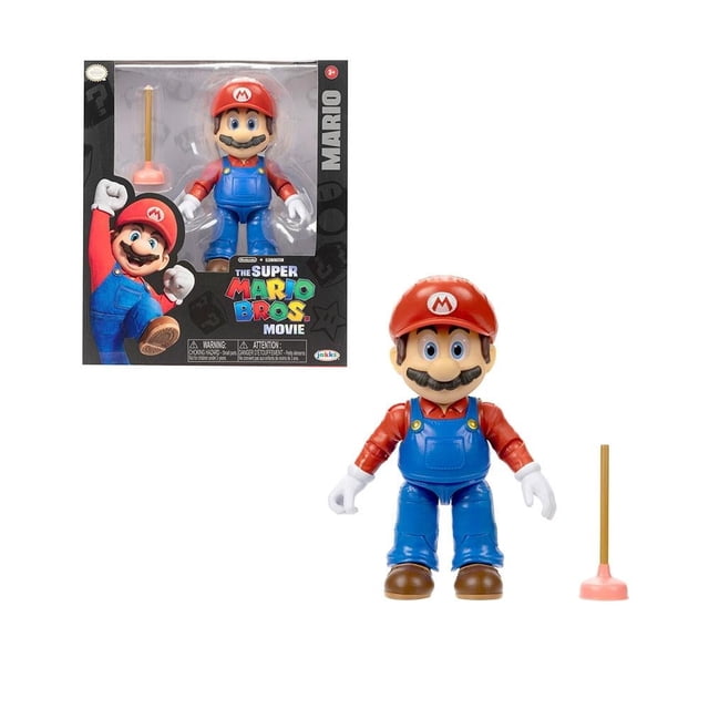 figura super mario articulada de 5 pulgadas de mario Multicolor, vista frontal centrada de la figura articulada con gorra roja con logo M, overol azul, camisa roja, bigote negro y guantes blancos; incluye accesorio tipo pistón rosado con mango dorado y empaque con arte de The Super Mario Bros. Movie. Apta para exhibir en vitrinas de colección o para juego creativo.