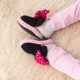 thumbnail image 4 of Pantuflas Minnie Mouse 13/15 CHIQUI MUNDO para bebé antiderrapantes, 4 of 6